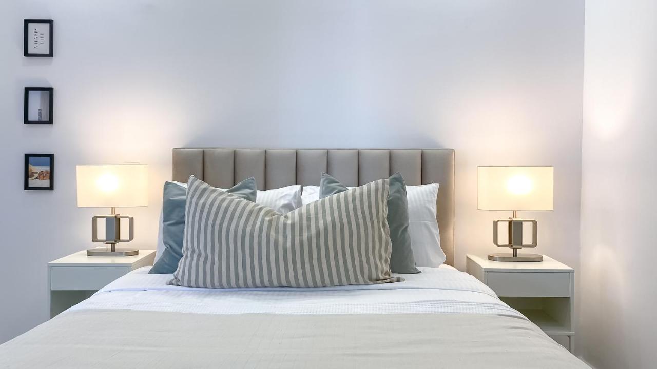 パ フォスPhaedrus Living Limnaria Luxury Flat Vine 121アパートメント エクステリア 写真