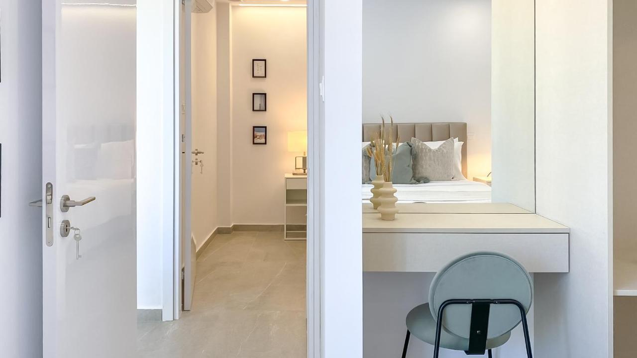 パ フォスPhaedrus Living Limnaria Luxury Flat Vine 121アパートメント エクステリア 写真